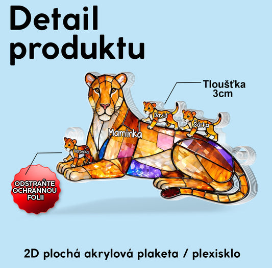 Akrylový lapač slunce - Máma lvice a její mláďata (vlastní jména)