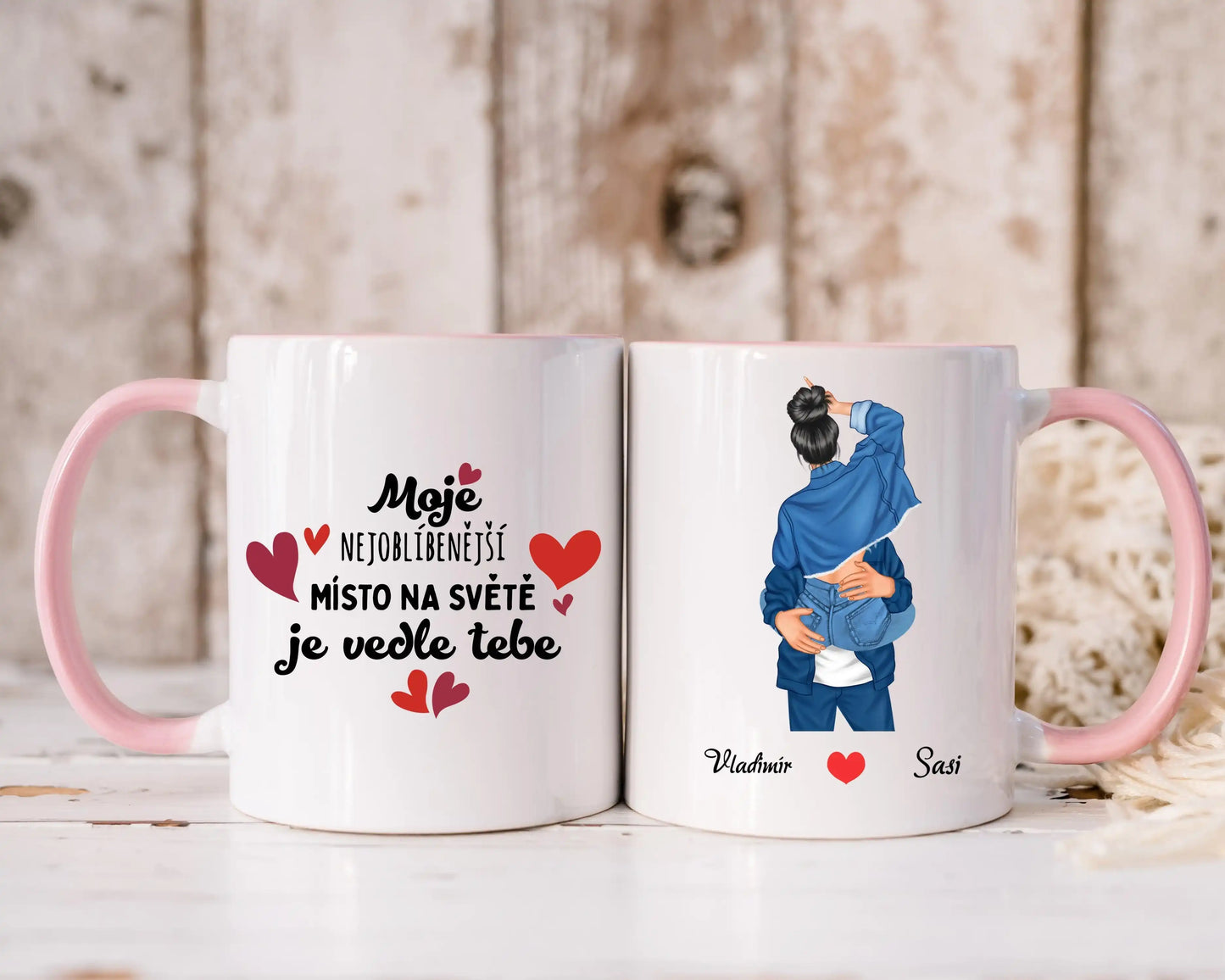 Hrnek - Líbající se pár 2. verze - Moje nejoblíbenější místo na světě je vedle tebe - Climo.cz